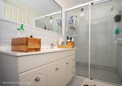 8 Highclere Ct, Bayonet Head WA 6330, Australia