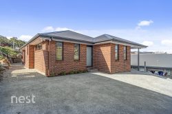 34 Mahoney Dr, Claremont TAS 7011, Australia