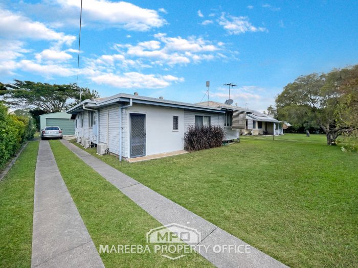 15 Vaughan St, Mareeba QLD 4880, Australia