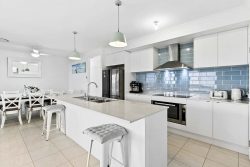 26 Bill Stocks Court, Dundowran Beach QLD 4655, Australia