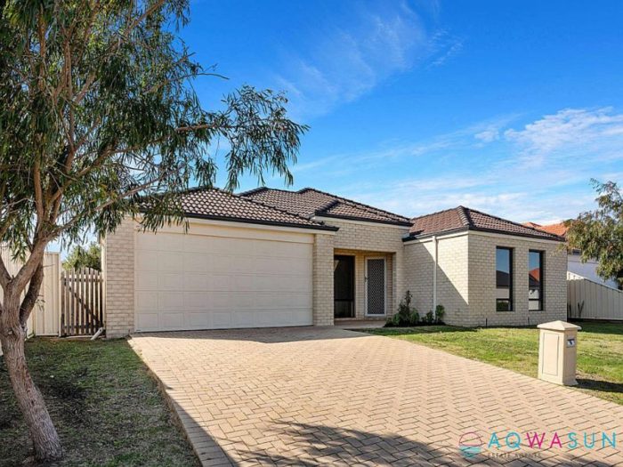 16 Balicup Way, Lakelands WA 6180, Australia