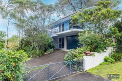 13 Cromarty Rd, Soldiers Point NSW 2317, Australia