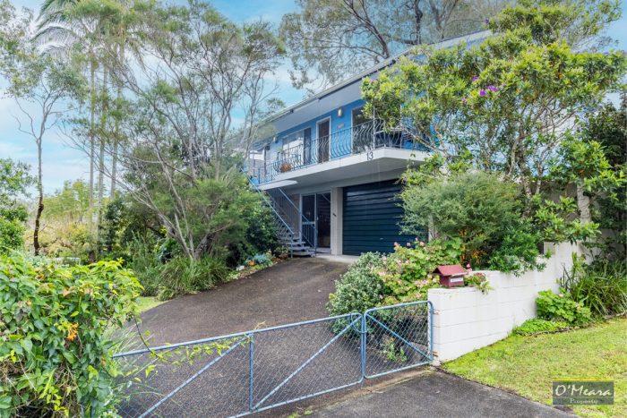 13 Cromarty Rd, Soldiers Point NSW 2317, Australia