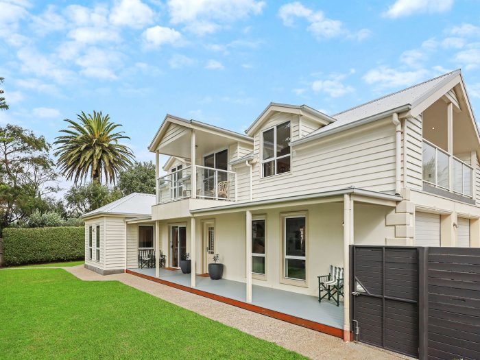 Unit 1/94 Gipps St, Port Fairy VIC 3284, Australia