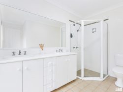 2/78 Greendale Terrace, Quakers Hill NSW 2763, Australia