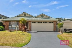 4 Grevillea Ct, Ulladulla NSW 2539, Australia