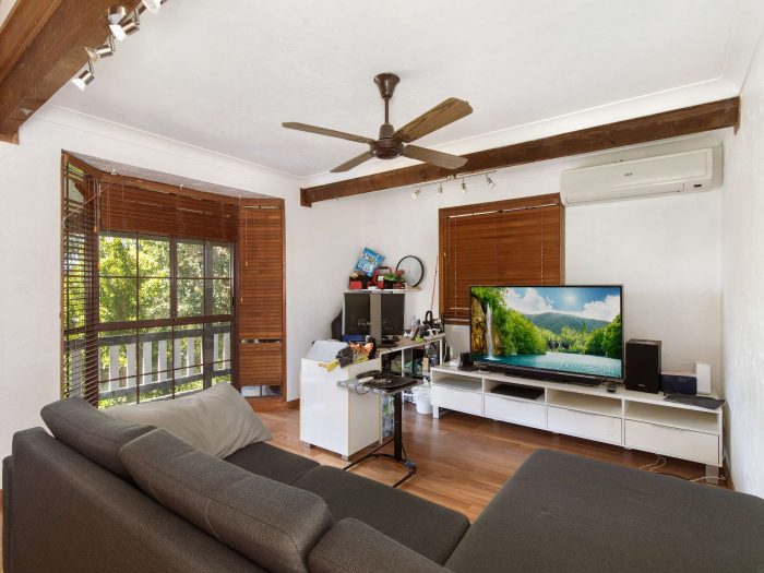 18 Robe Ct, Helensvale QLD 4212, Australia