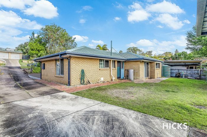 132 Sapphire St, Holland Park QLD 4121, Australia