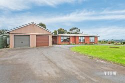 112 Oldina Rd, Wynyard TAS 7325, Australia