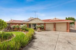 20 Janine Ct, Lovely Banks VIC 3213, Australia