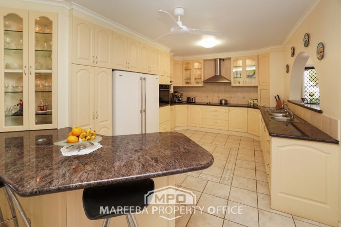 15 Minisini Rd, Dimbulah QLD 4872, Australia