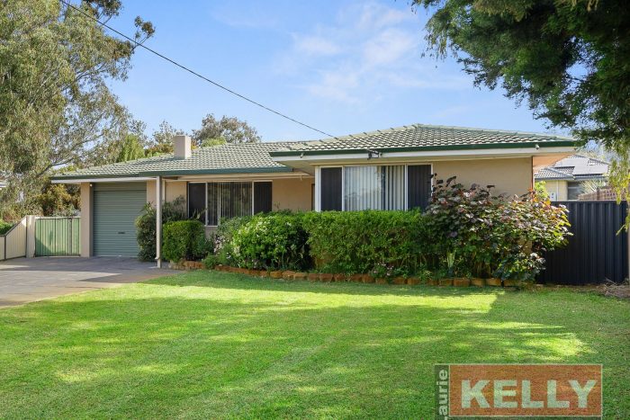 12 Mathews Pl, Belmont WA 6104, Australia