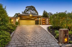 18 Copeland Dr, Montrose VIC 3765, Australia