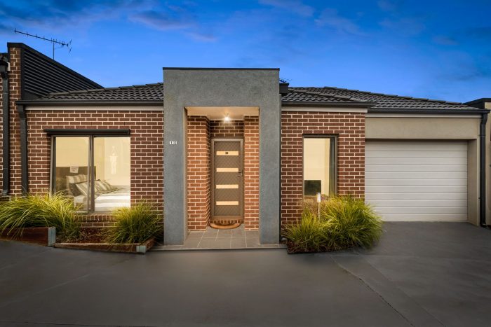 Unit 10/7 Ridge Rd, Whittlesea VIC 3757, Australia