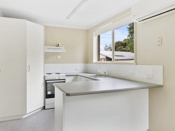 Unit 1/1A Browns Rd, Kingston TAS 7050, Australia