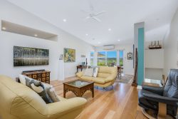 36 Lamont St, Bermagui NSW 2546, Australia