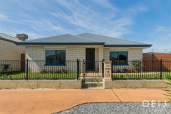 13 Teocote Cres, Aubin Grove WA 6164, Australia