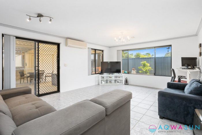 2 Armada Close, Port Kennedy WA 6172, Australia