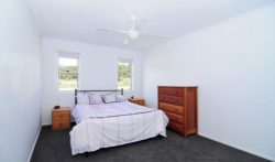 4 Seagrass Ave, Worrowing Heights NSW 2540, Australia