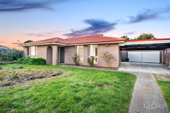 5 Berri Ct, Hoppers Crossing VIC 3029, Australia