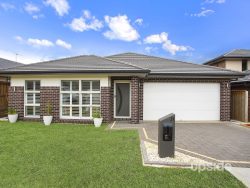 21 Kumba St, Fletcher NSW 2287, Australia