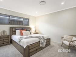 21 Kumba St, Fletcher NSW 2287, Australia