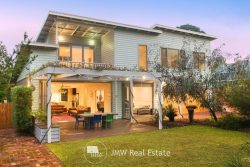 15 Beach Rd, Dunsborough WA 6281, Australia