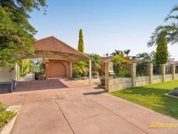 6 Mirrelia Way, Riverton WA 6148, Australia