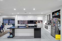 11 Rainone Pl, Tarneit VIC 3029, Australia