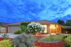 13 Windsor Drive, Lysterfield VIC 3156, Australia