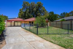 12 Canterbury Terrace, Meadow Springs WA 6210, Australia