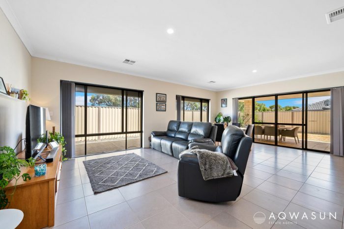 71 Penson St, Singleton WA 6175, Australia