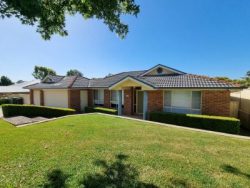 16 Edinglassie Dr, Muswellbrook NSW 2333, Australia