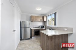 8 Finnan St, Cloverdale WA 6105, Australia