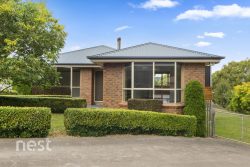 27 Freesia Cres, Kingston TAS 7050, Australia