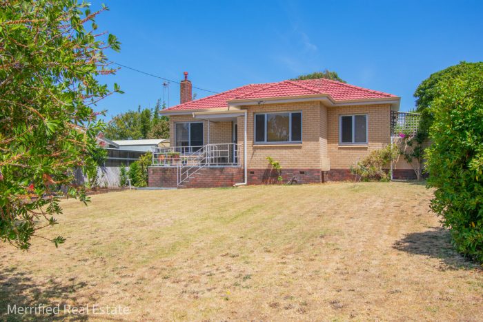 21 Nesbitt Rd, Spencer Park WA 6330, Australia