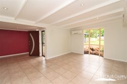 26 Nineteenth Ave, Parkside QLD 4825, Australia