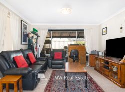 5 Karrinyup Retreat, West Busselton WA 6280, Australia