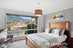 33 Sawyer Ave, West Moonah TAS 7009, Australia