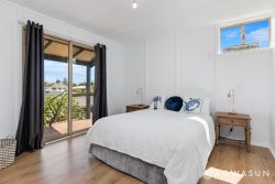 13 Yanrey St, Golden Bay WA 6174, Australia