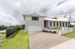 33 Bjelke Cct, Rural View QLD 4740, Australia