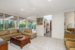 18 Cypress Cres, Cabarita Beach NSW 2488, Australia