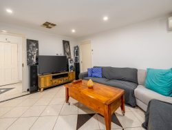 1 English Ct, Shepparton VIC 3630, Australia