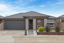 8 Stephanie Way, Melton West VIC 3337, Australia