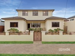 17 Parliament Terrace, Bexley NSW 2207, Australia