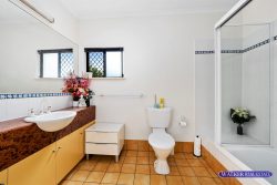 6 Staten Cl, Mount Sheridan QLD 4868, Australia