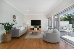 5 Struen Marie St, Kareela NSW 2232, Australia