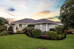 9 Albert Pl, Dingley Village VIC 3172, Australia