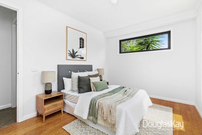 Unit 2/5 Burnewang St, Albion VIC 3020, Australia