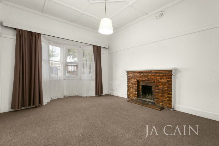 11 Glencairn Ave, Camberwell VIC 3124, Australia